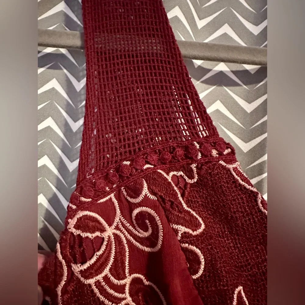 ANTHROPOLOGIE Moulinette Soeurs Burgundy embroidered lace Ariana dress, size 2 - Picture 3 of 8